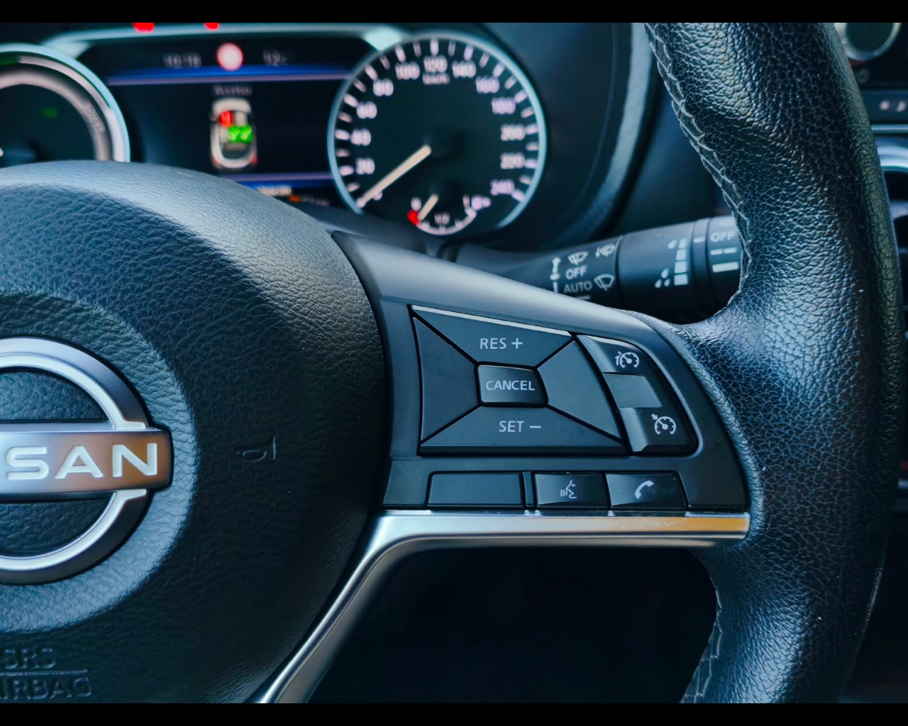 Foto NISSAN Juke 1.6 hev N-Connecta