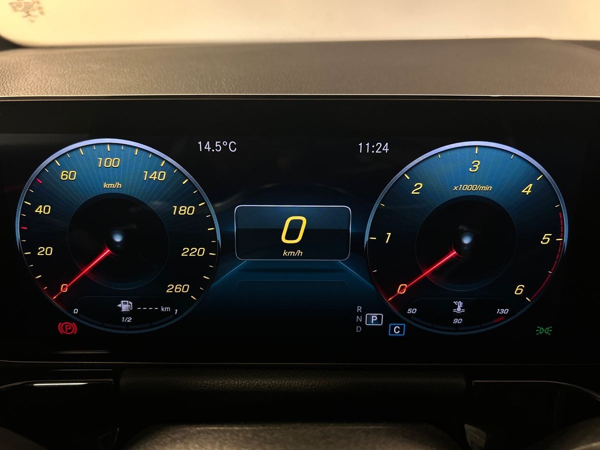 Mercedes GLA GLA 220 d Premium 4matic auto - 13