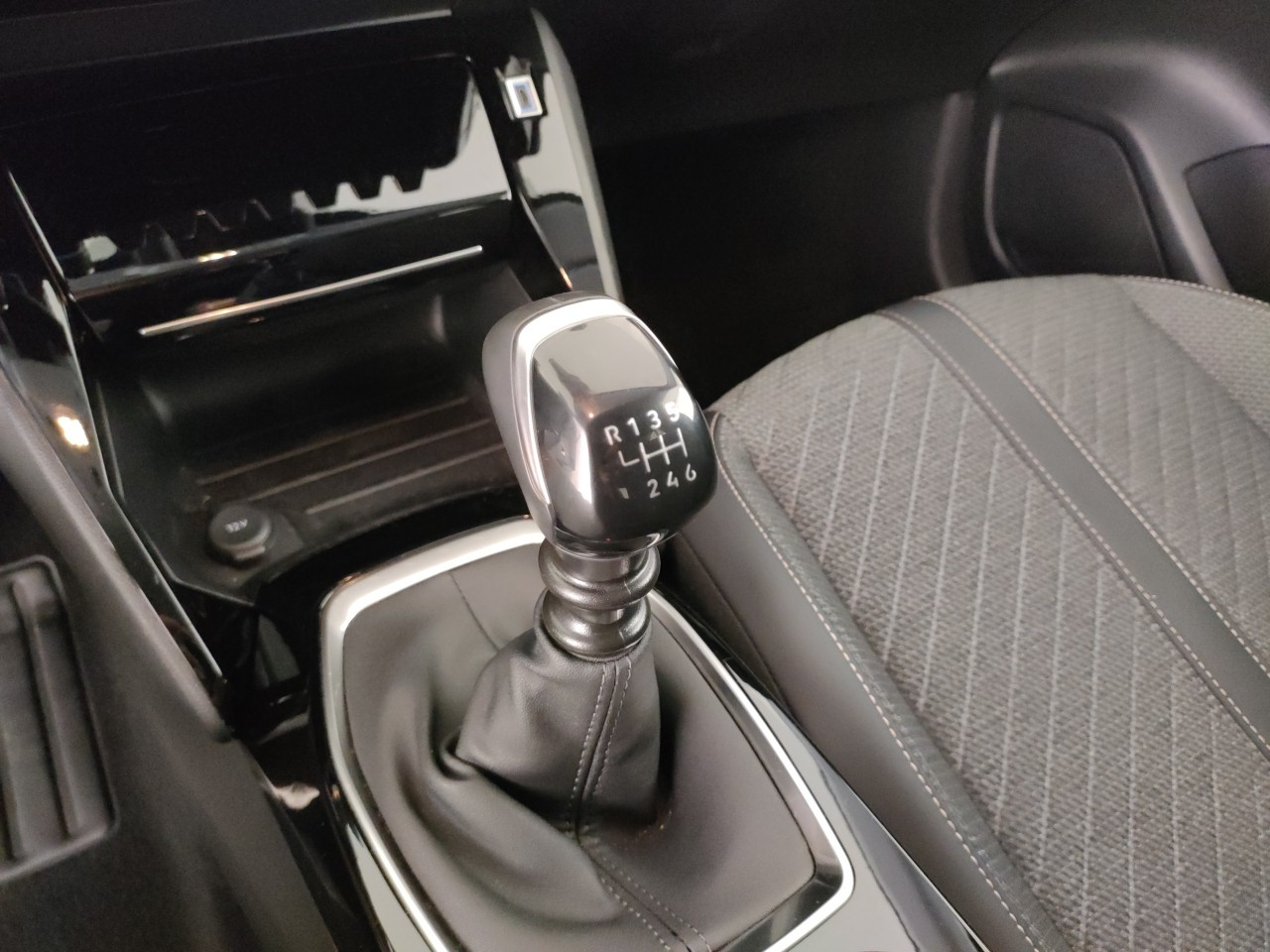 Peugeot 208 Usato 2025 208 Parma