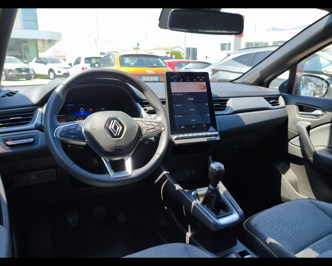 Foto RENAULT Captur 1.0 eco-g Techno 100cv