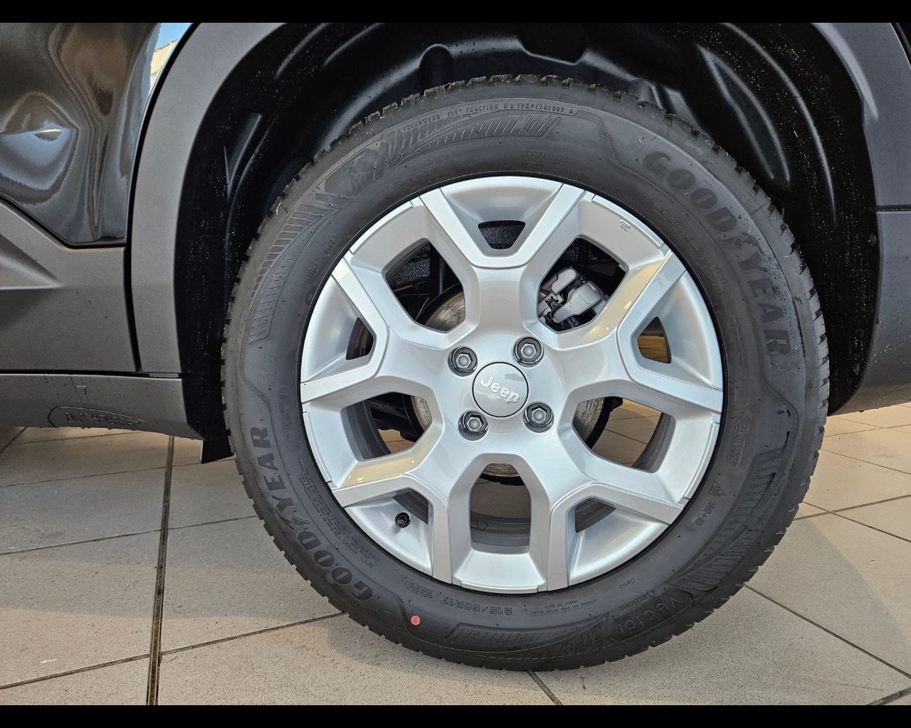 JEEP Avenger Benzina Altitude 1.2 100cv Benzina Aziendale - 8