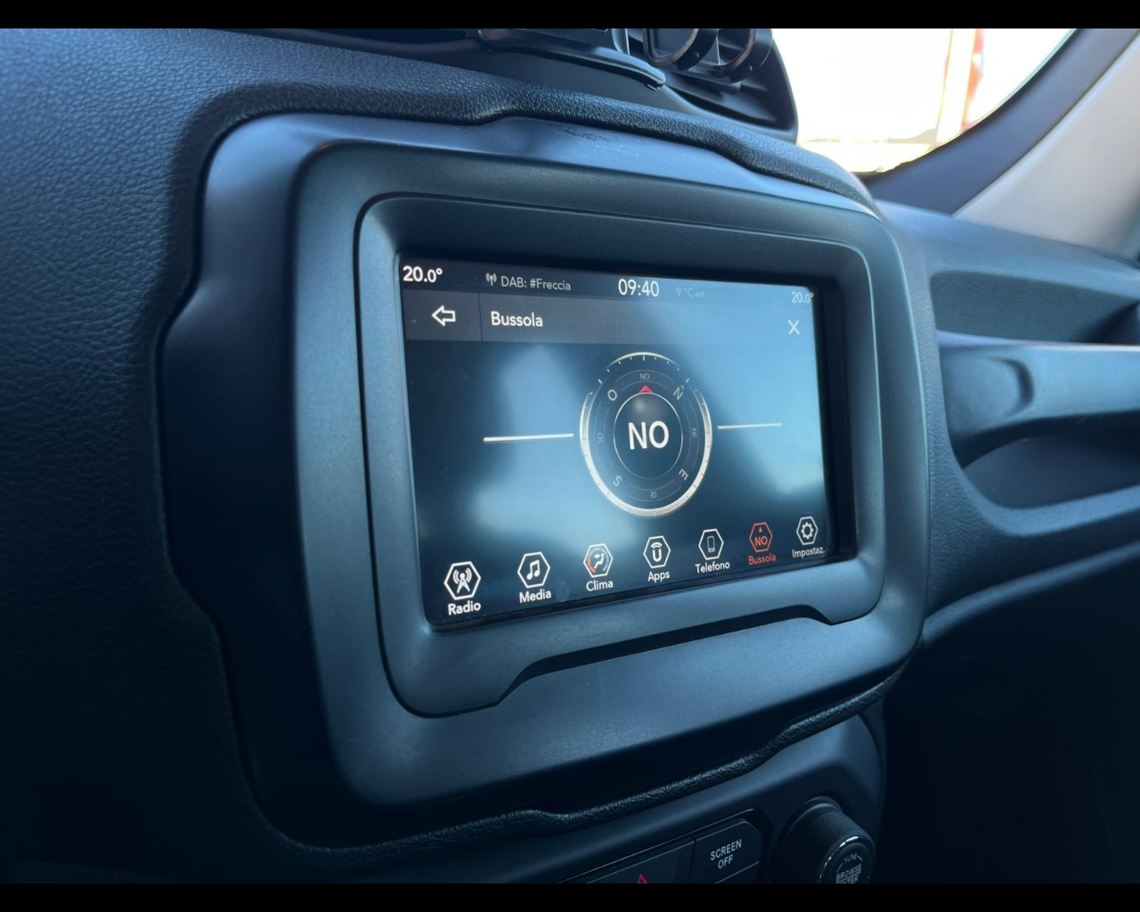 Foto JEEP Renegade 2.0 mjt Limited 4wd 140cv auto 9m