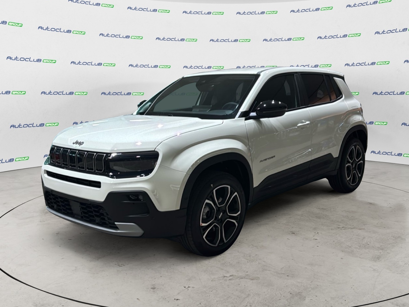 Foto JEEP Avenger E-Hybrid Avenger Summit 1.2 110cv Dct Mhev