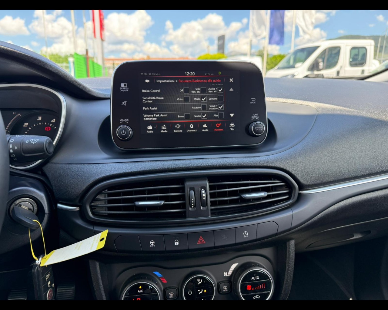 Foto FIAT Tipo 5p 1.6 mjt Lounge s&s 120cv my19