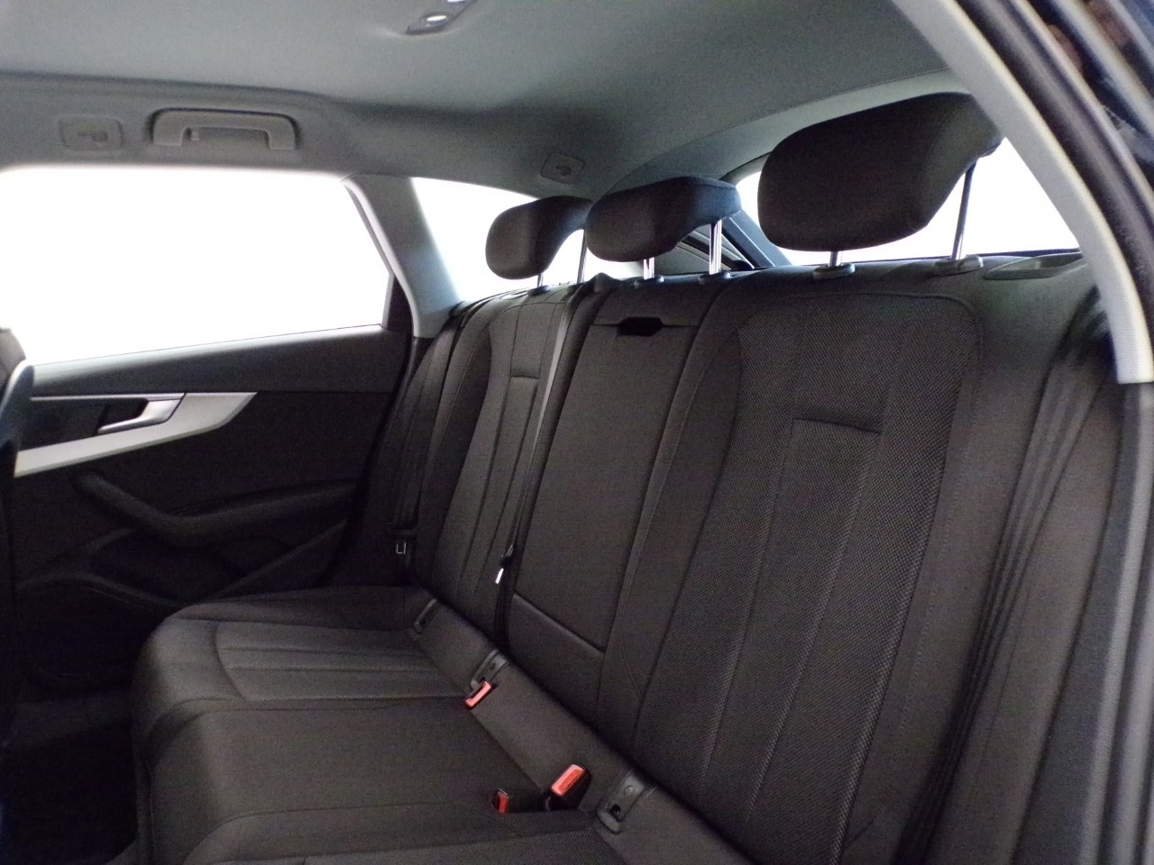 Audi A4 A4 Avant 35 2.0 tdi mhev Business 163cv s-tronic - 14