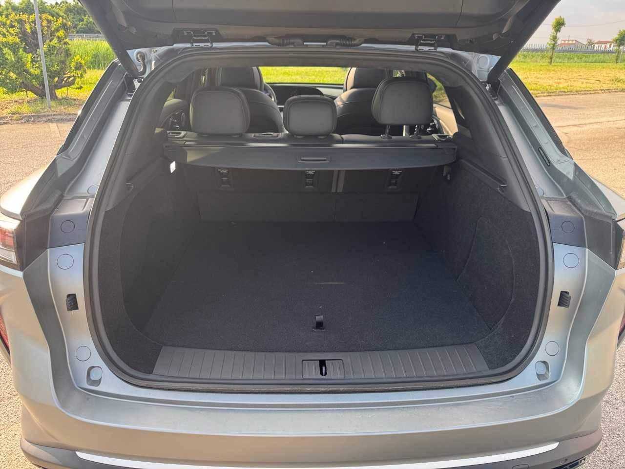 Omoda Omoda 9 Nuovo Ibrido Omoda 9 Rovigo