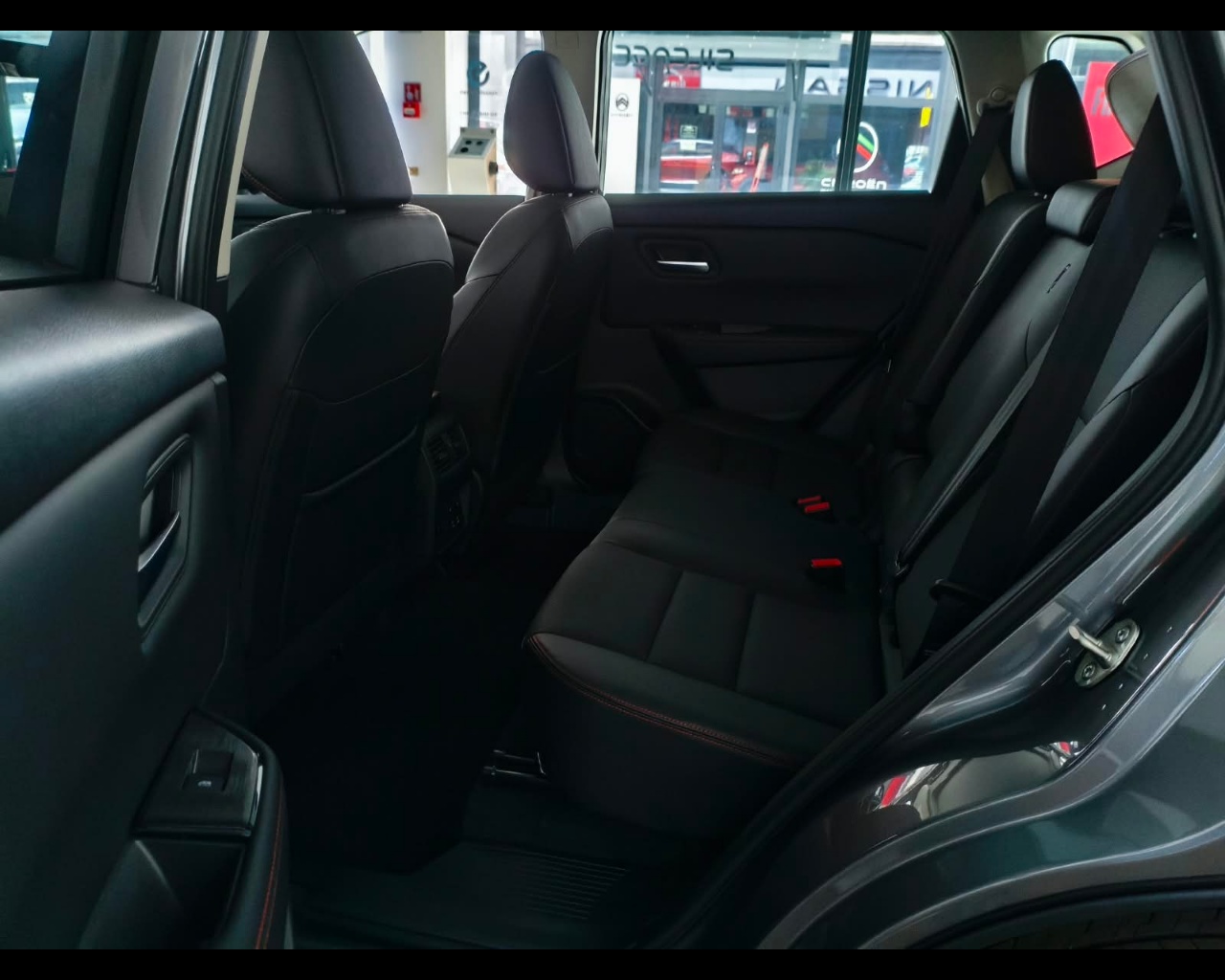Foto NISSAN X-TRAIL N-TREK E-POWER E-4ORCE 4WD