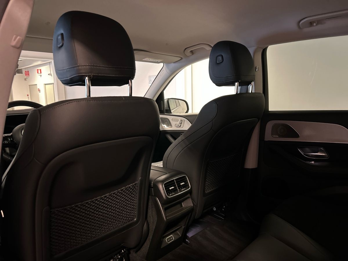 Mercedes GLE GLE 300 d Mild hybrid AMG Line Advanced Plus 4Matic 9G-Tronic Plus - 18