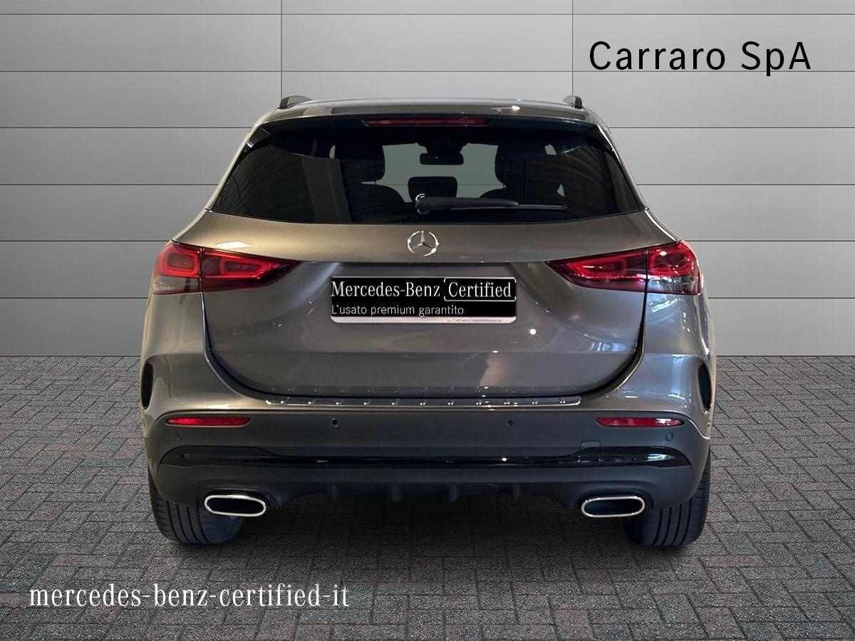 Mercedes GLA GLA 200 Premium 7G-DCT - 4