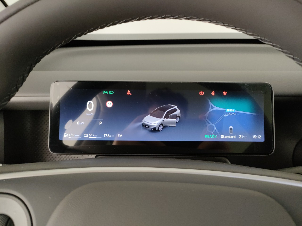 Leapmotor B10 Nuovo Ibrido benzina B10 Porto Mantovano