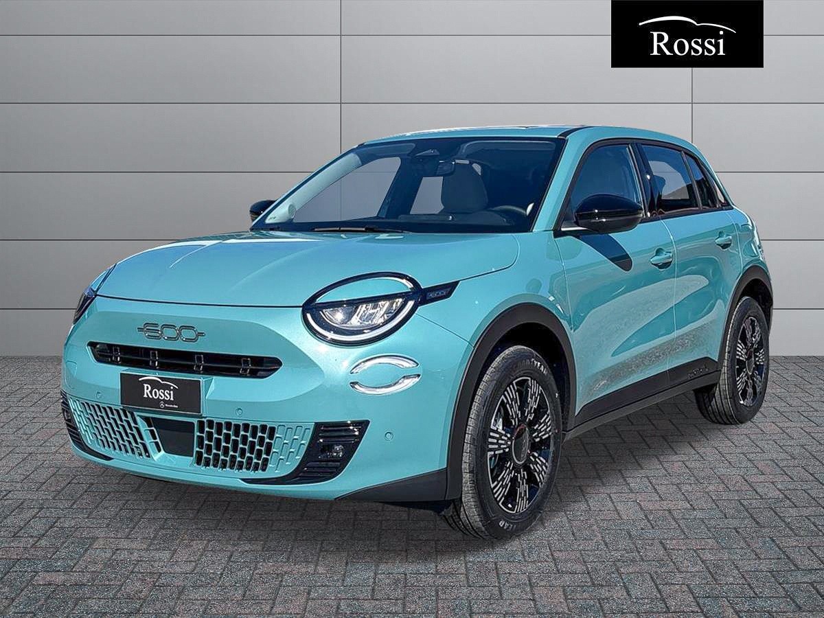 FIAT 600 Benzina Icon 1.2 100 Cv