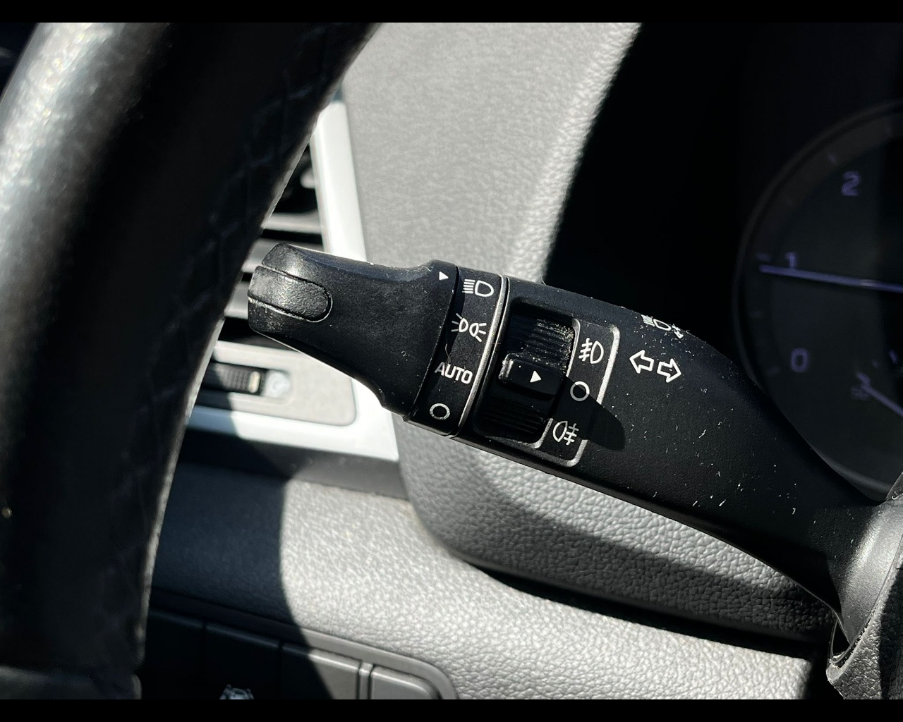 Foto HYUNDAI Tucson 1.7 crdi Xpossible 2wd 141cv dct