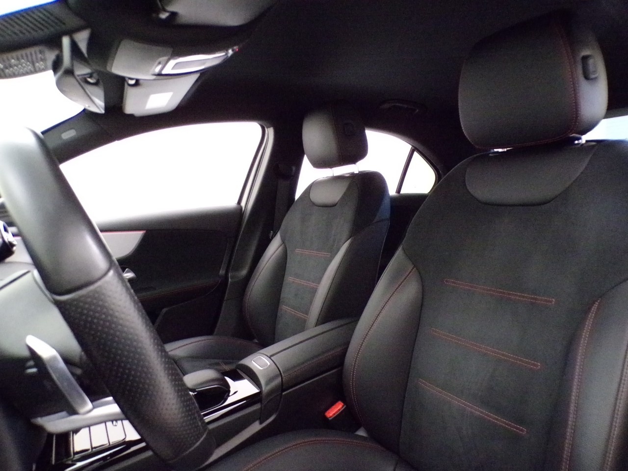 Mercedes Classe A Berlina Classe A Sedan 180 D Premium 7G-DCT - 12