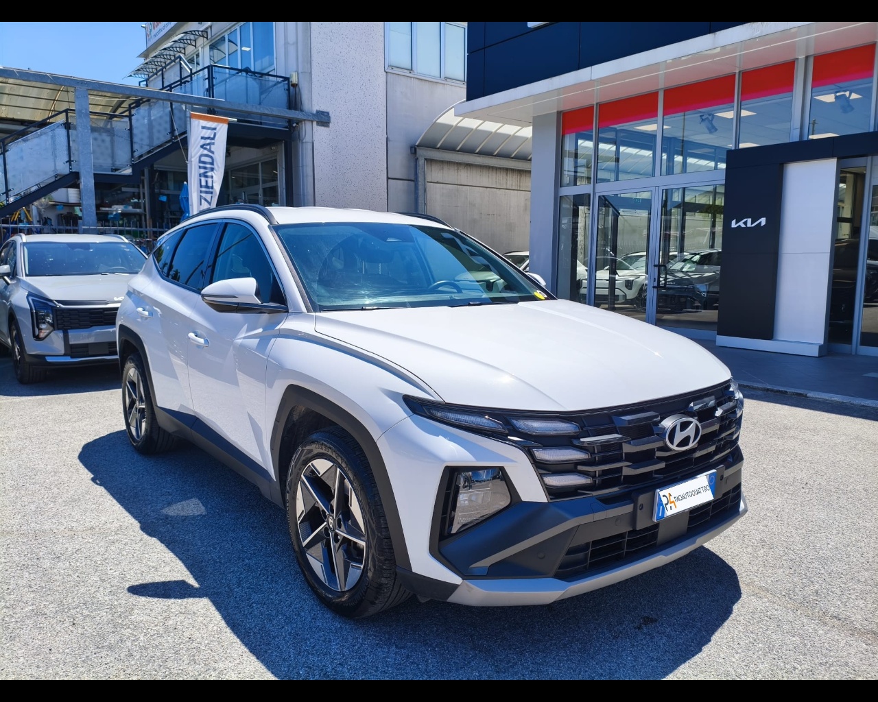 Foto HYUNDAI Tucson 1.6 crdi 48V Business 2wd dct
