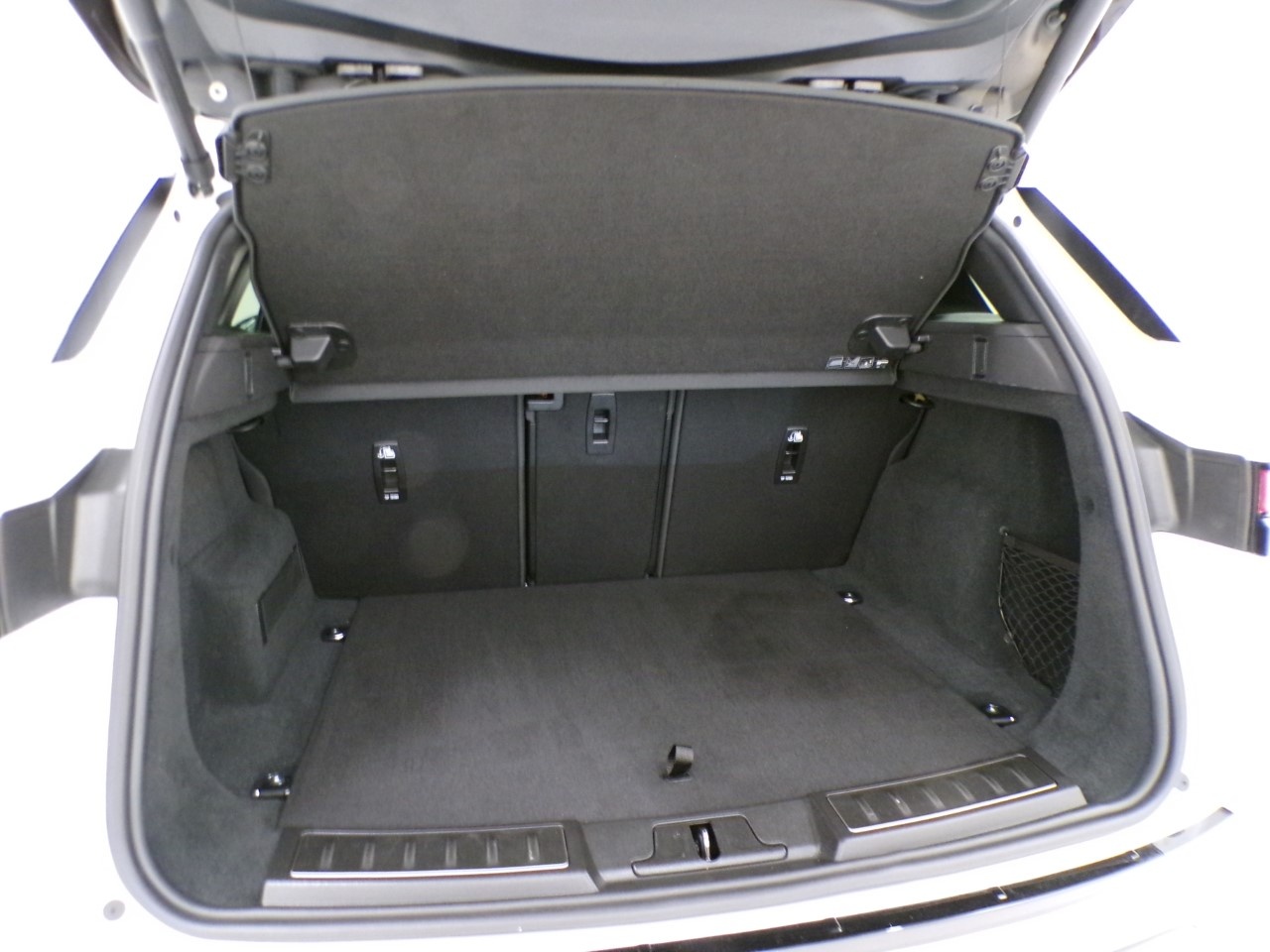 Land Rover Range Rover Evoque Range Rover Evoque 2.0 D I4 MHEV 163cv R-Dynamic S AWD Auto - 9