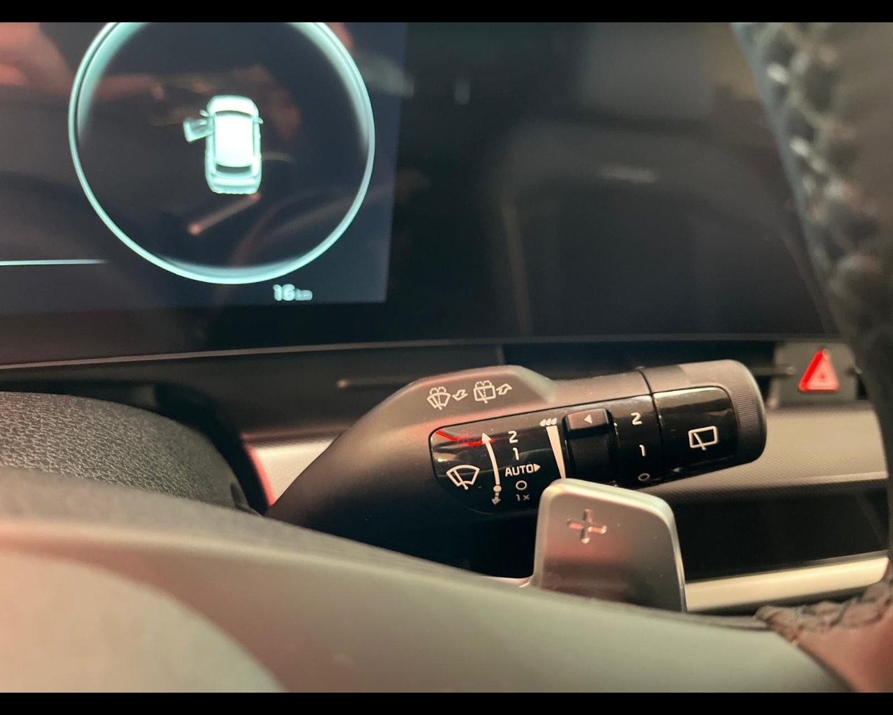 Foto KIA SPORTAGE MY25 1.6 PHEV AWD GTL SPT