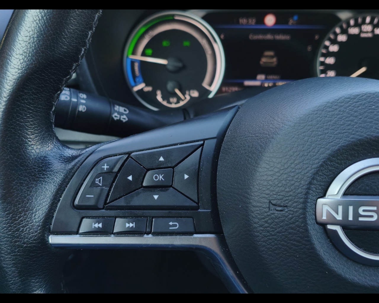 Foto NISSAN Juke 1.6 hev Premiere Edition