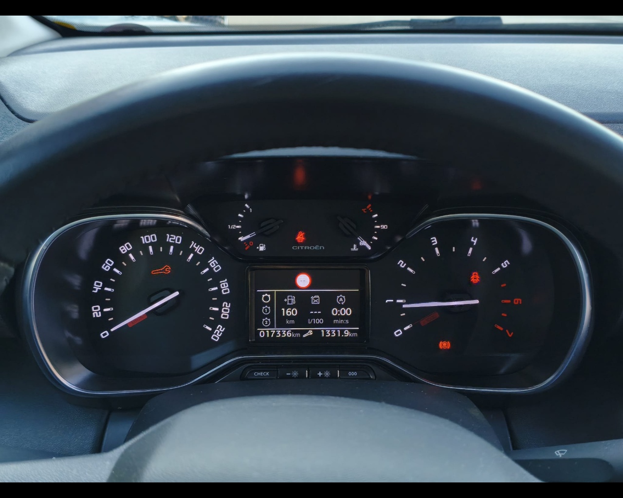 Foto CITROEN C3 Aircross 1.5 bluehdi Shine Pack s&s 110cv