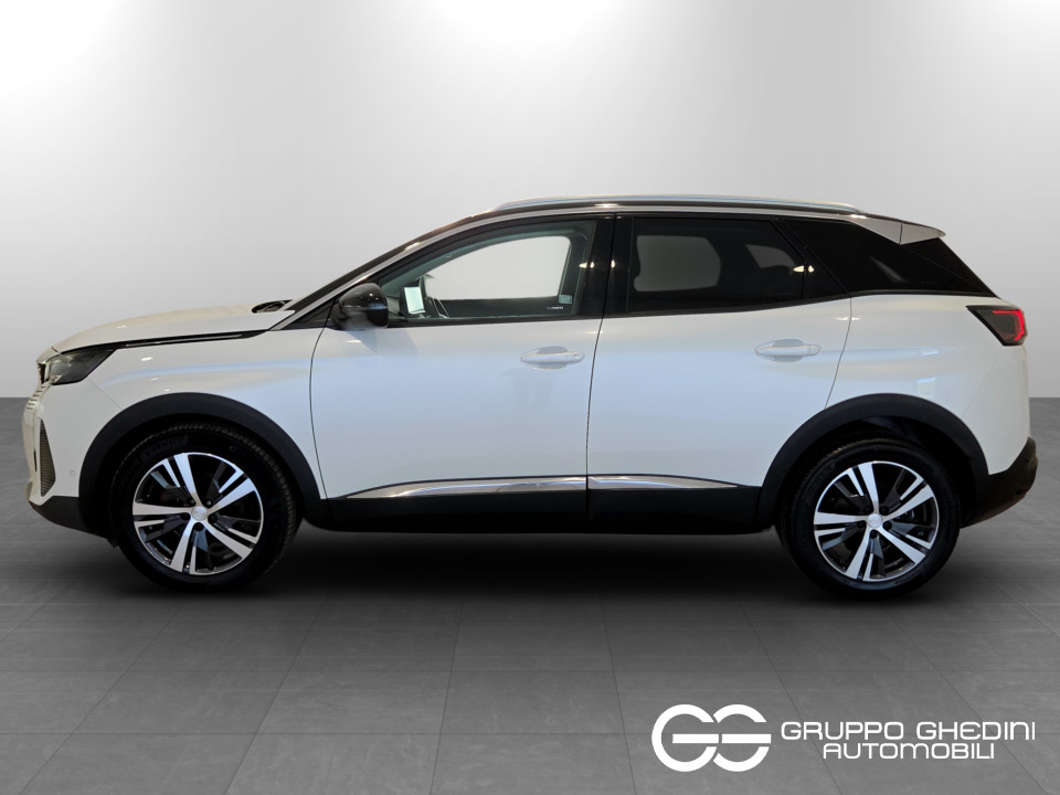 PEUGEOT 3008 1.5 bluehdi Active s&s 130cv eat8 Diesel usato - 1