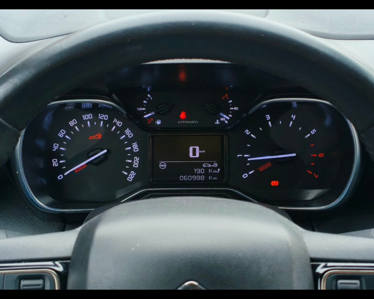 Foto CITROEN C3 Aircross 1.5 bluehdi Shine s&s 110cv