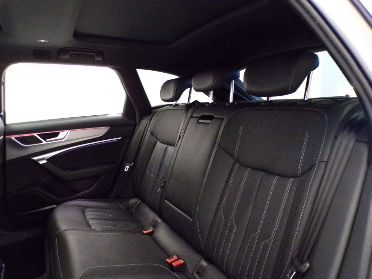 Audi A6 A6 Avant 45 3.0 V6 TDI mHEV Business Plus quattro tiptronic - 18