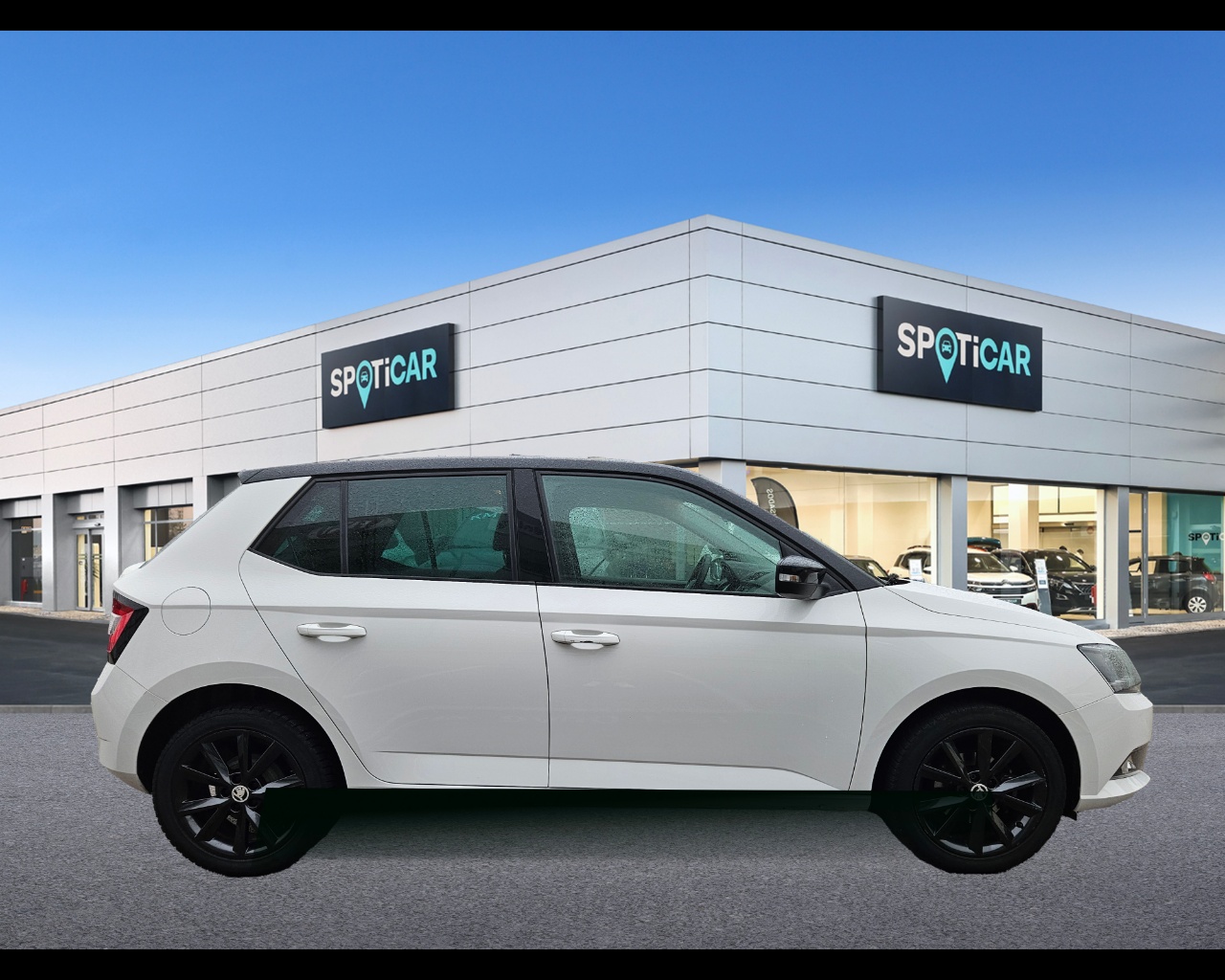 SKODA Fabia Fabia 1.0 mpi Twin Color Design Edition Nero 60cv Benzina Usato - 2