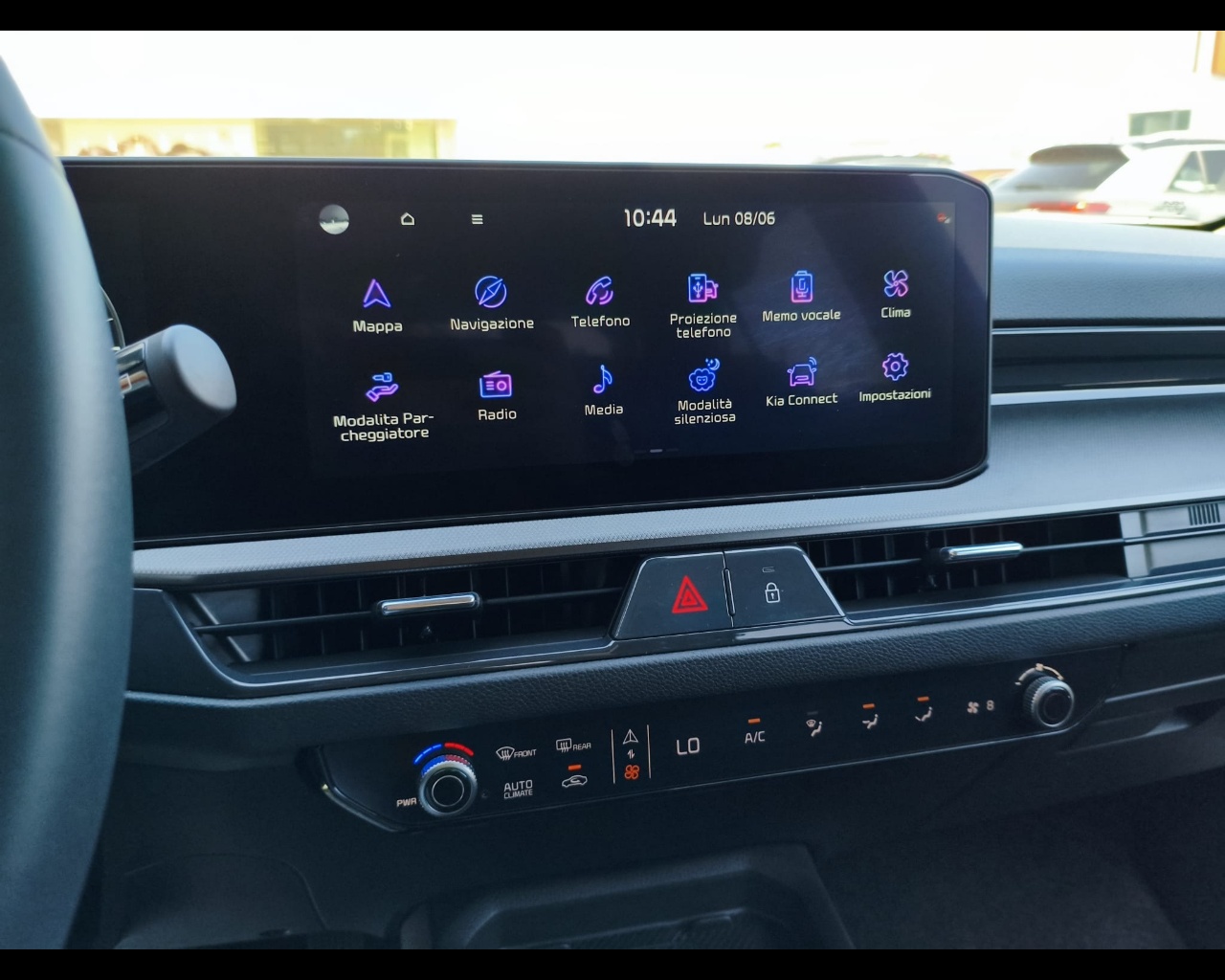 Foto KIA NUOVA STONIC 1.0 T-GDI MH STYLE LAUNCH
5 Door