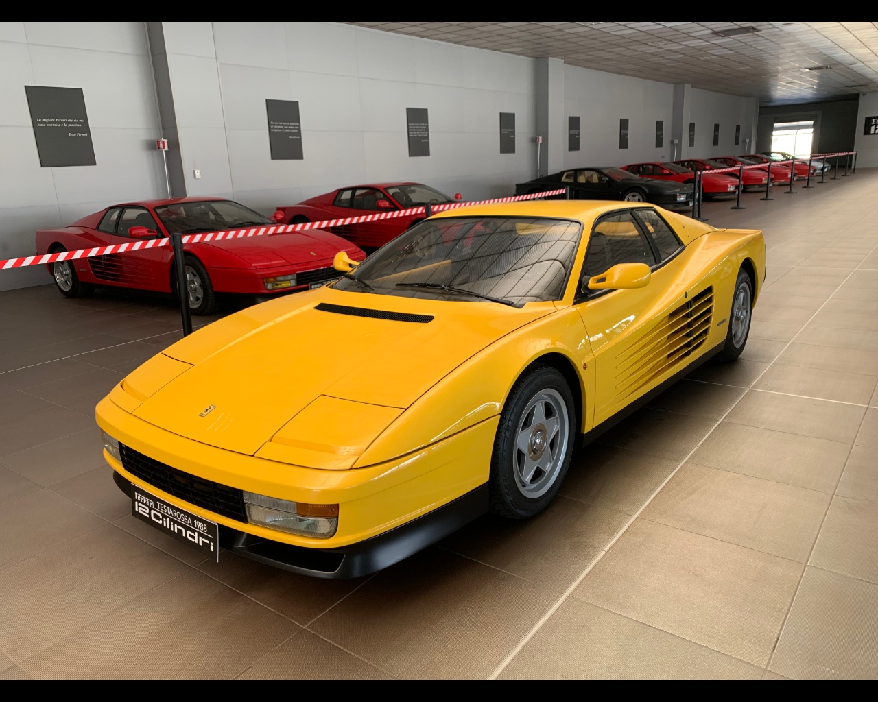FERRARI TESTAROSSA 5.0