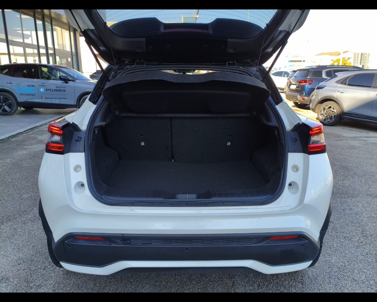 Foto NISSAN Juke 1.6 hev Premiere Edition