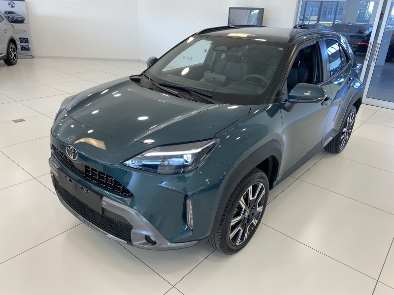 Foto veicolo TOYOTA YARIS CROSS Yaris Cross 1.5h Lounge awd-i 130cv e-cvt Elettrica/Benzina