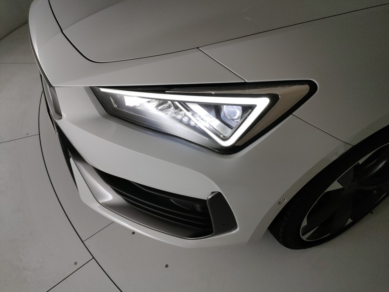 Cupra Leon Sportstourer 2020 Usato 2024 Leon Sportstourer 2020 Parma