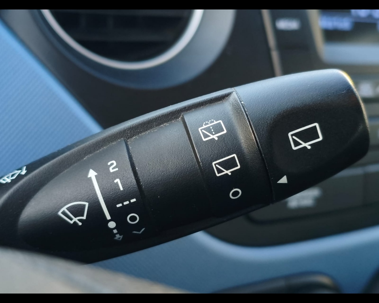 Foto HYUNDAI i10 1.0 Login econext Gpl E6