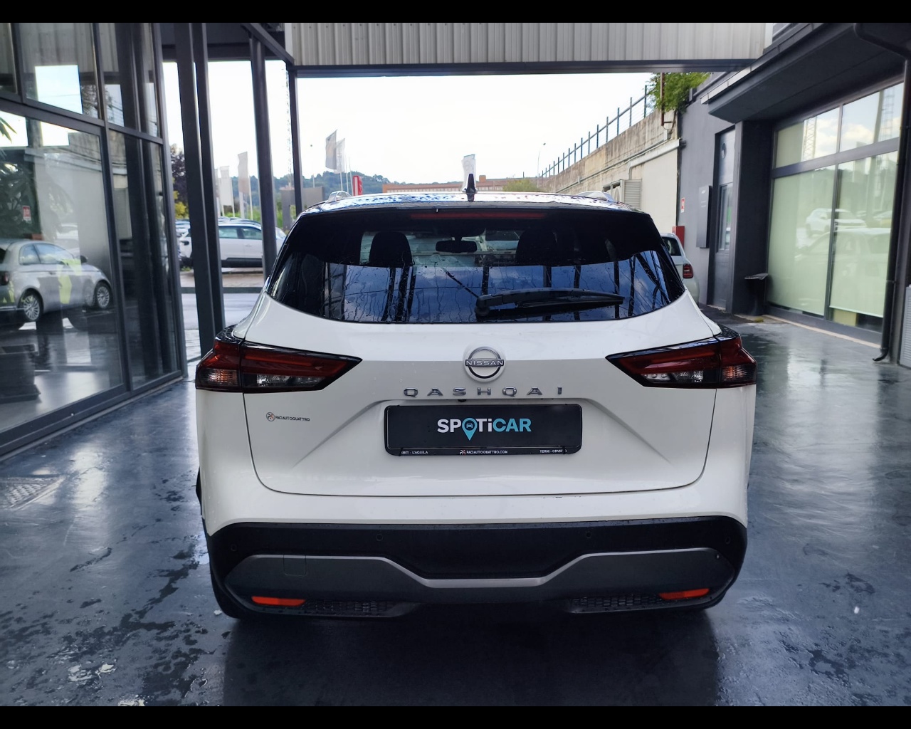 Foto NISSAN Qashqai 1.3 mhev N-Connecta 2wd 140cv