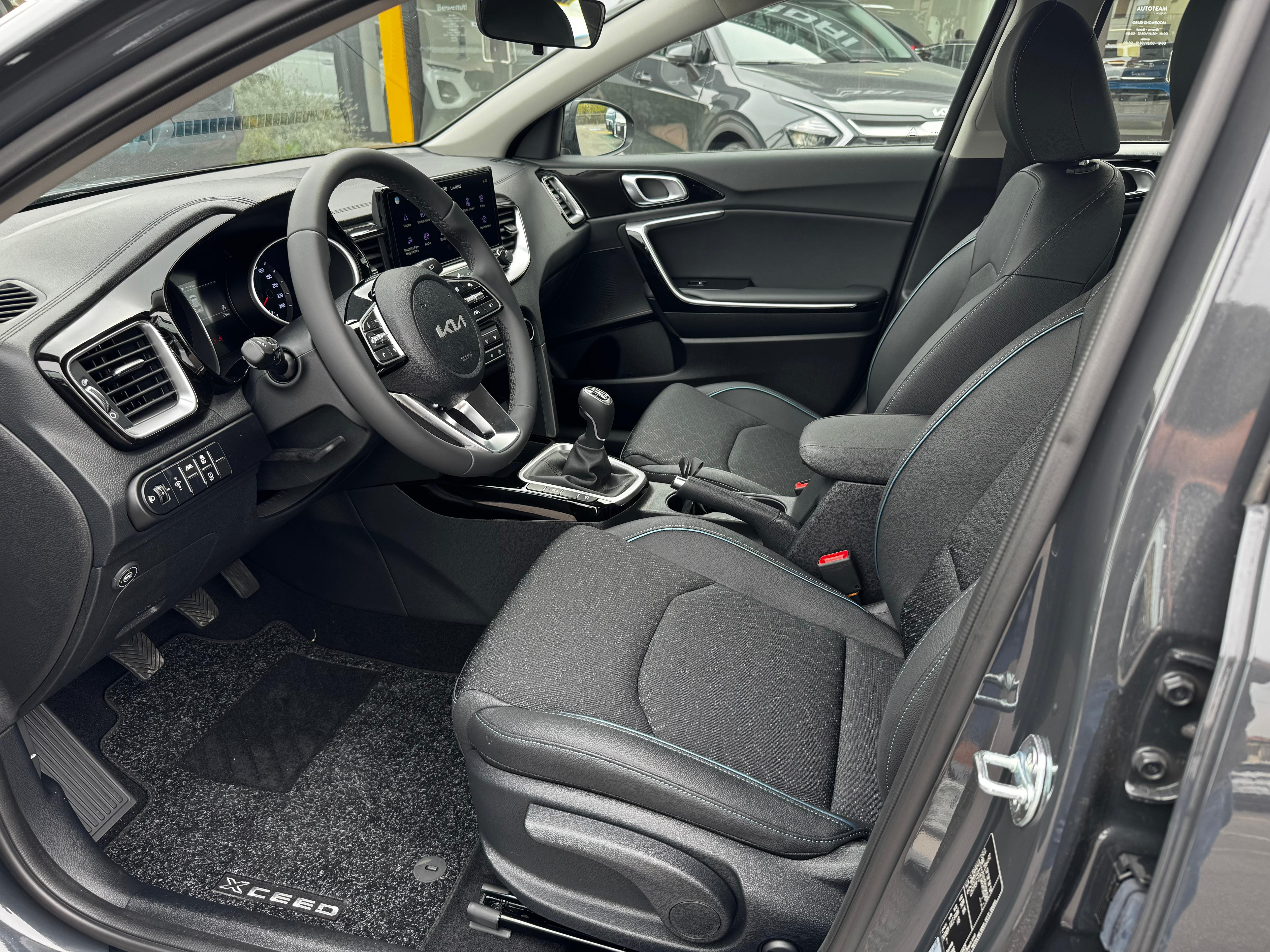 Kia Xceed KM0 2025 Xceed Este
