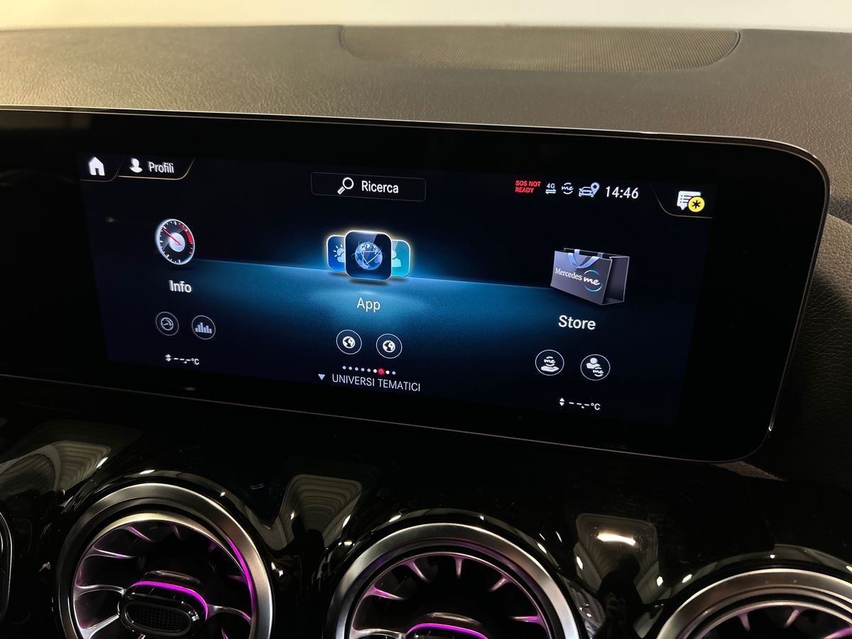 Mercedes GLA GLA 200 D Premium 8G-DCT - 12