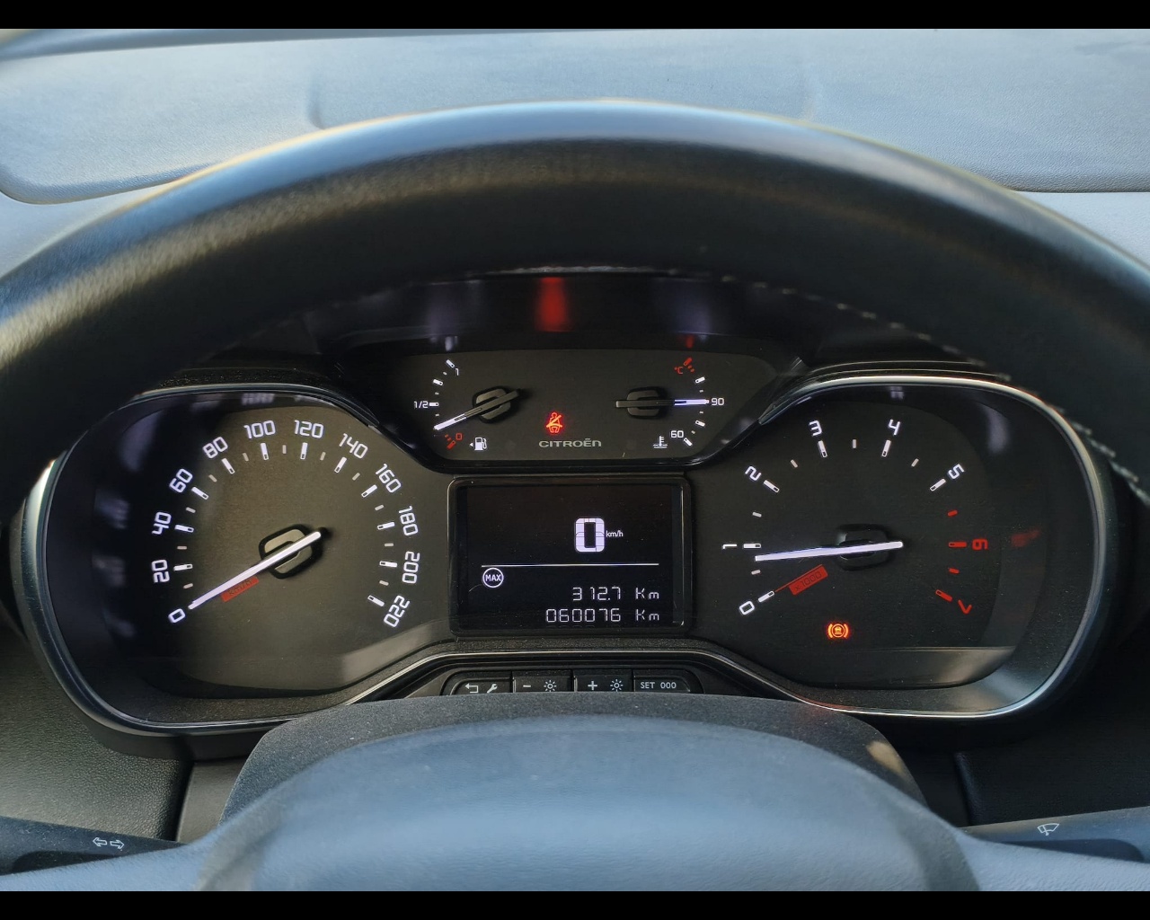 Foto CITROEN C3 Aircross 1.2 puretech Feel 82cv 