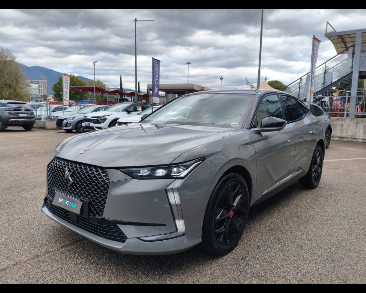 DS DS4 1.5 bluehdi Performance Line+ 130cv auto Usata