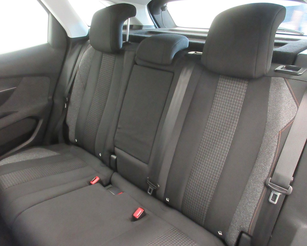 Peugeot 3008 3008 1.5 BlueHDi 130cv Access - 12