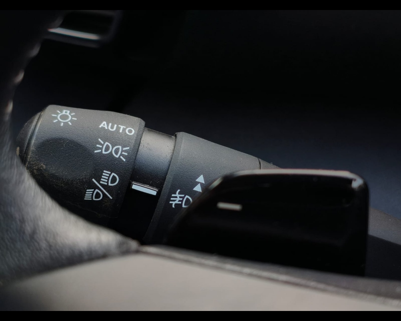 Foto CITROEN C4 1.5 bluehdi Feel Pack s&s 130cv eat8