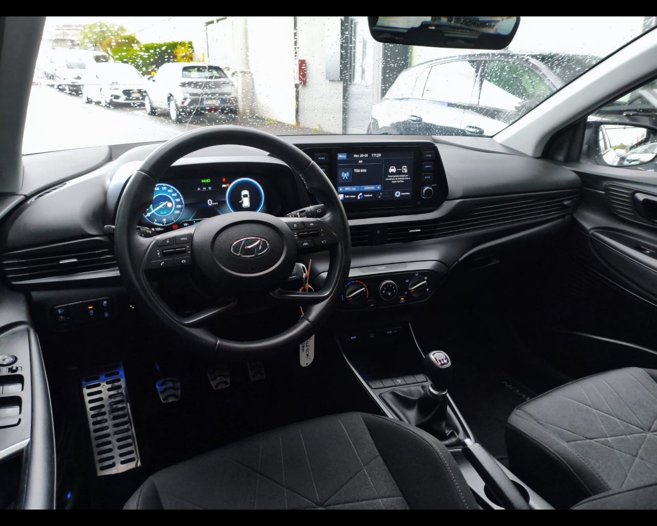 Foto HYUNDAI Bayon 1.2 Gpl Exclusive