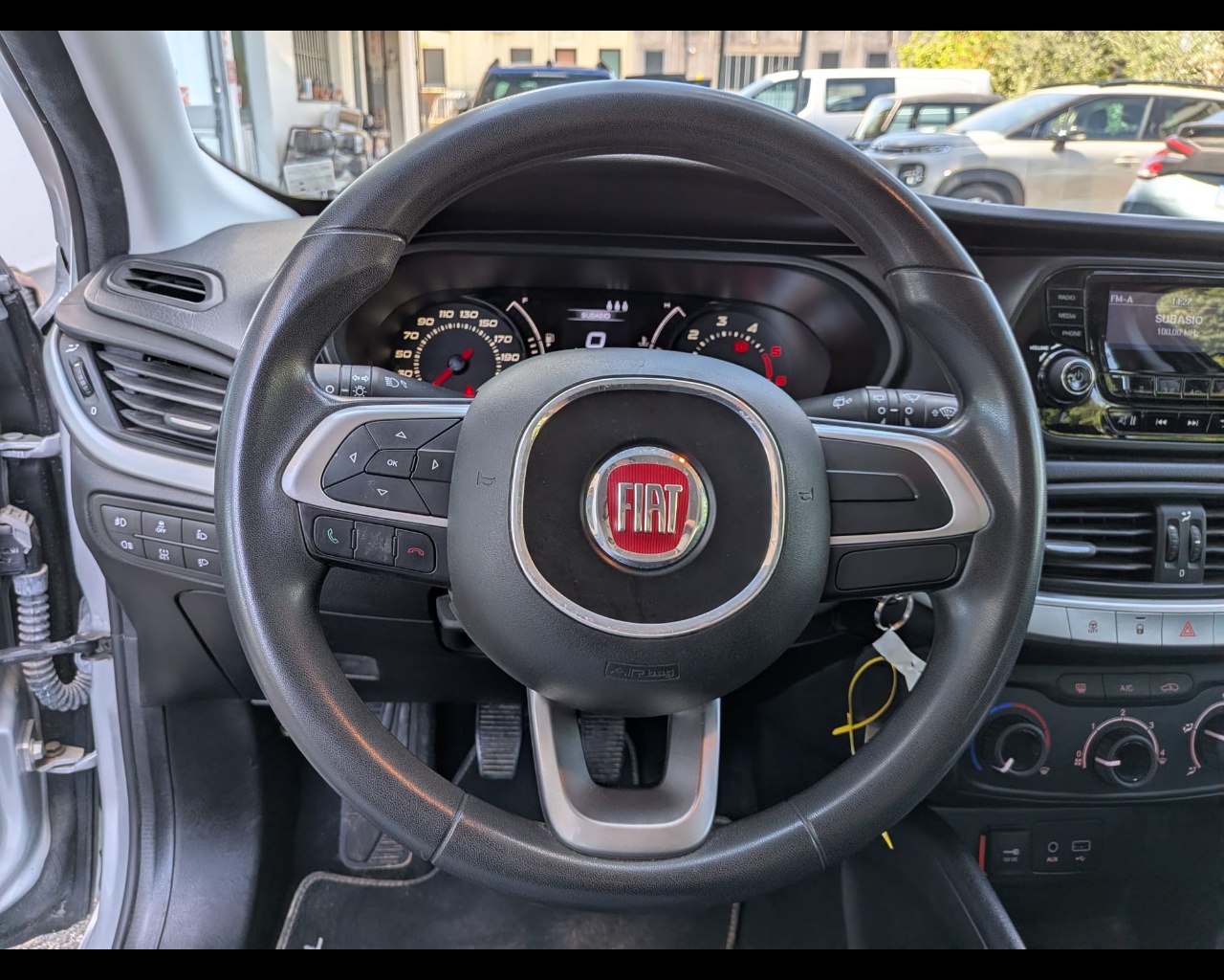 Foto FIAT Tipo 5p 1.6 mjt Business s&s 120cv