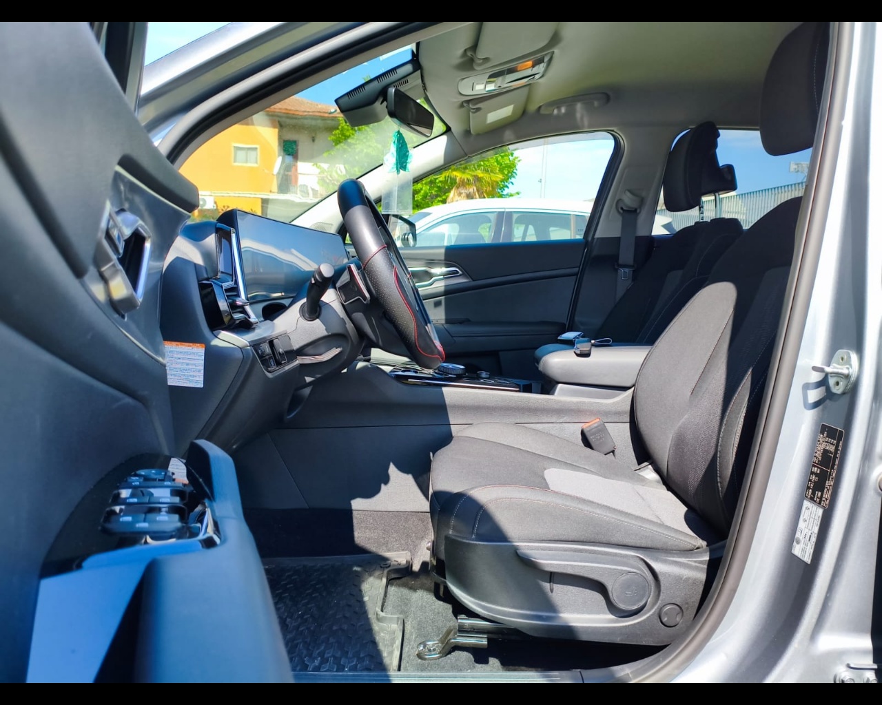 Foto KIA Sportage 1.6 tgdi hev Style auto