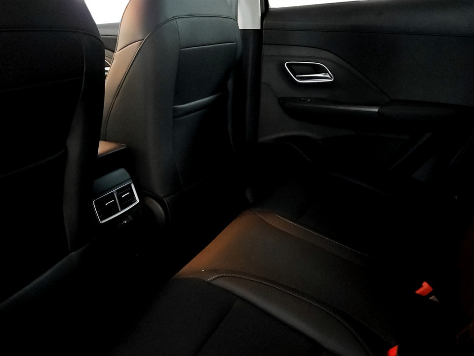 MG ZS 1.5 hybrid+ Luxury auto Ibrida usato - 16