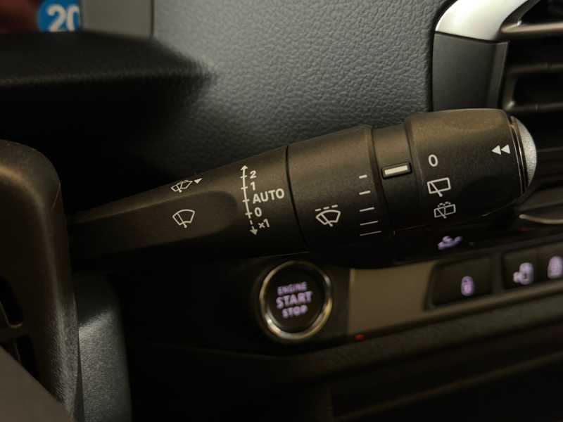 Nuovo Traveller - Bhdi 180 Eat8 Business Vip Long