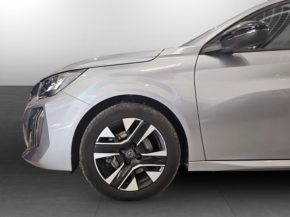 PEUGEOT 208 1.2 puretech Allure s&s 100cv Benzina usato - 19