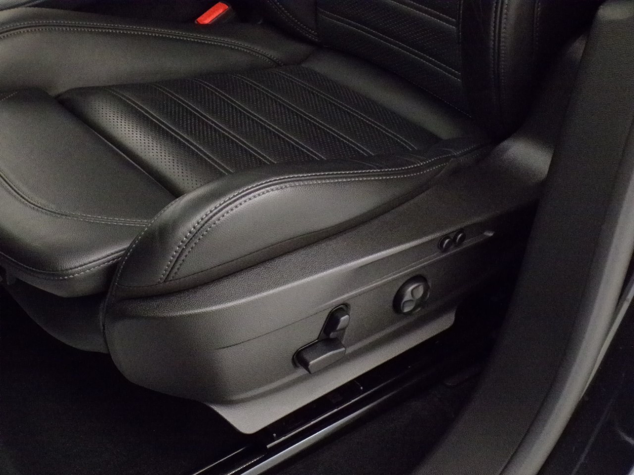 Alfa Romeo Stelvio Stelvio 2.2 Turbo 210cv Veloce TI Q4 AT8 - 14