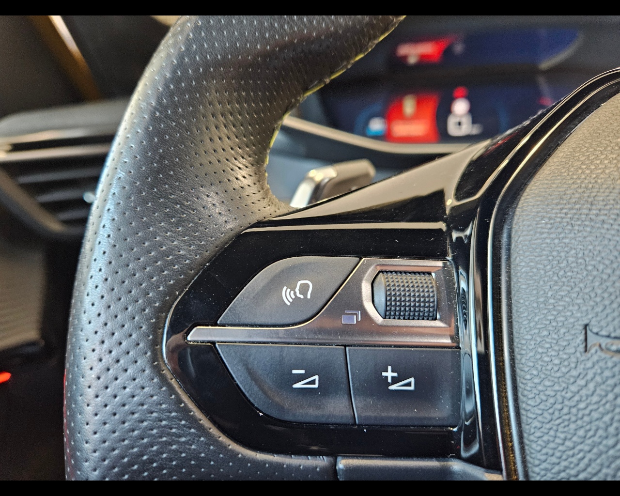 PEUGEOT 208 1.2 puretech GT Pack s&s 100cv eat8 Benzina Usato - 11