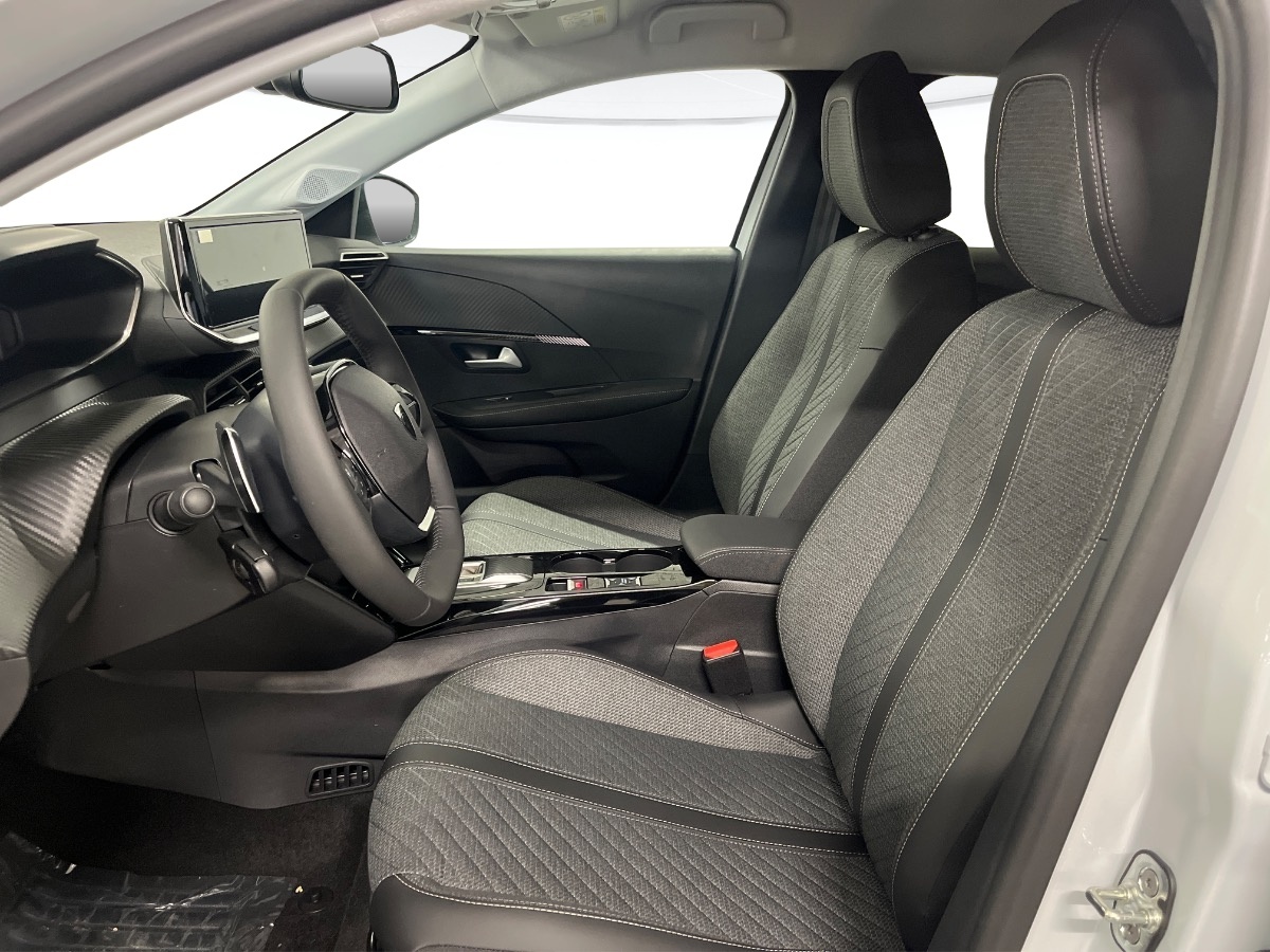Peugeot 208 Nuovo Ibrido benzina 208 Verona