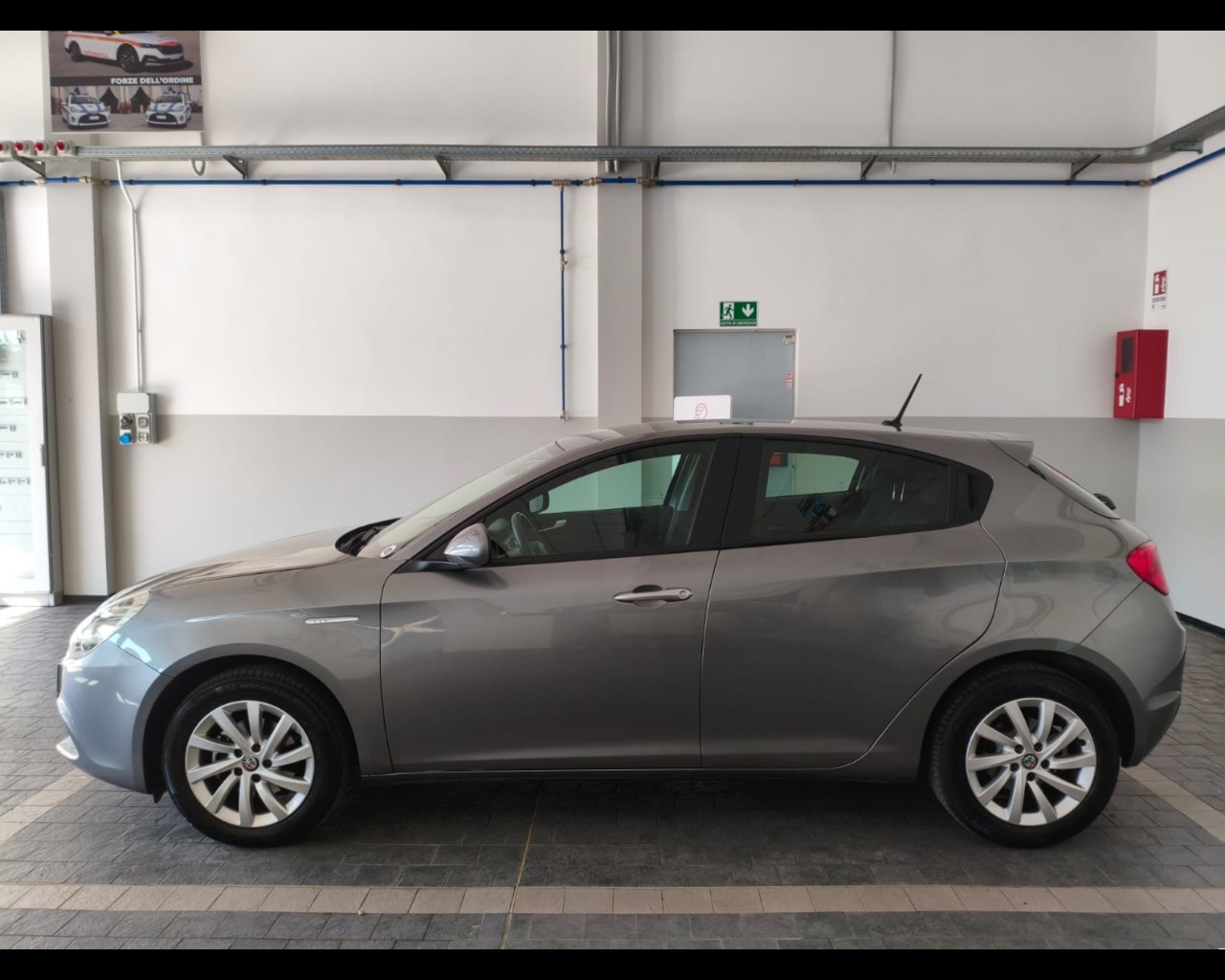 Foto ALFA ROMEO Giulietta 1.6 jtdm Business 120cv tct