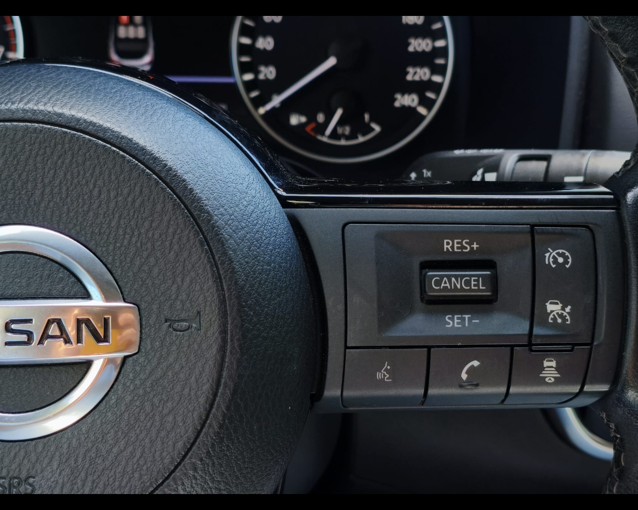Foto NISSAN Qashqai 1.3 mhev Acenta 2wd 140cv